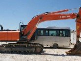 SATILIK HİTACHİ 210 EKSKAVATÖR 2011 MODEL 4600 SAATTE ÇOK TEMİZ MAKİNA